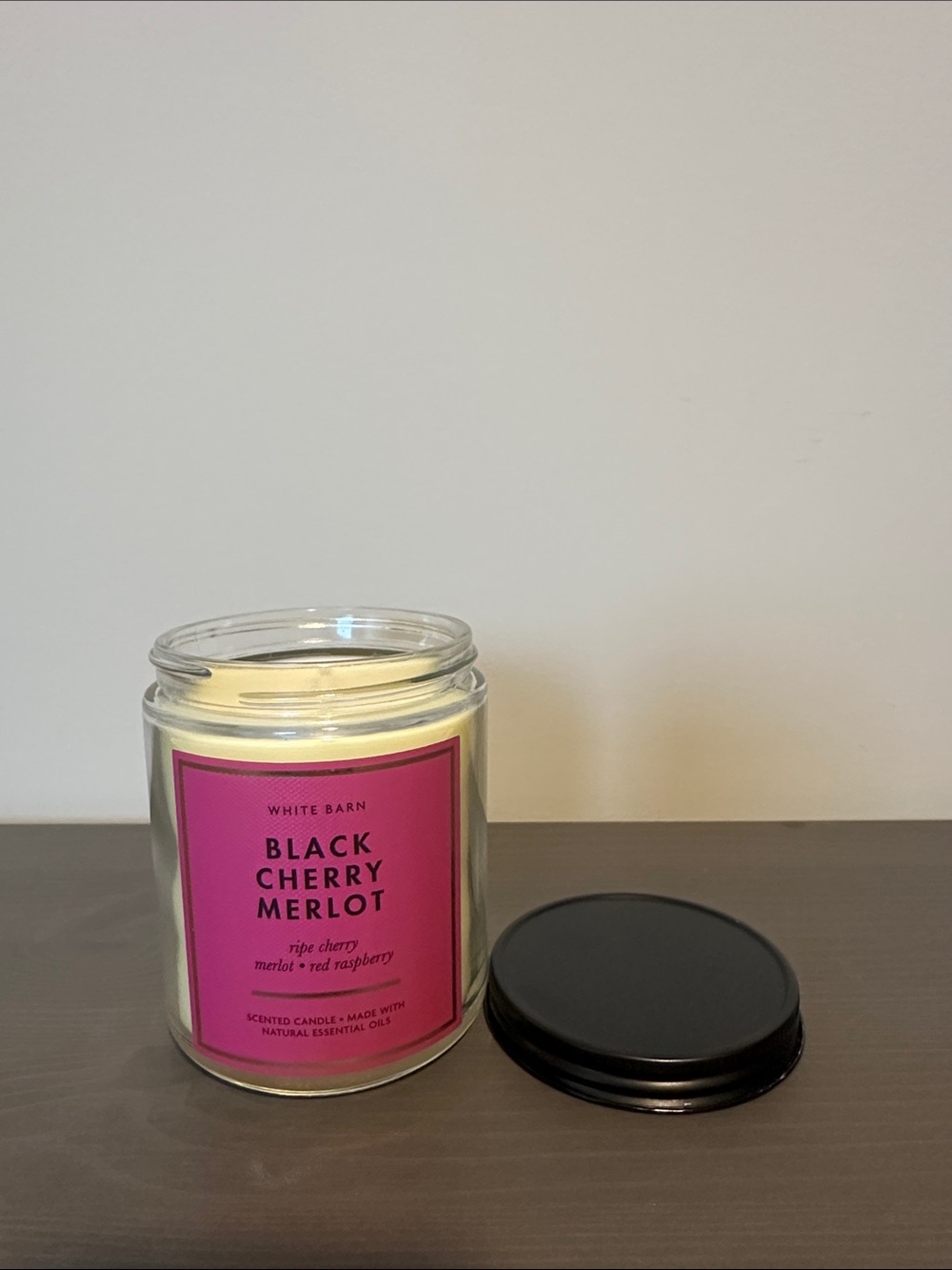 🍒 🍷 White Barn Black Cherry Merlot Single-Wick Candle